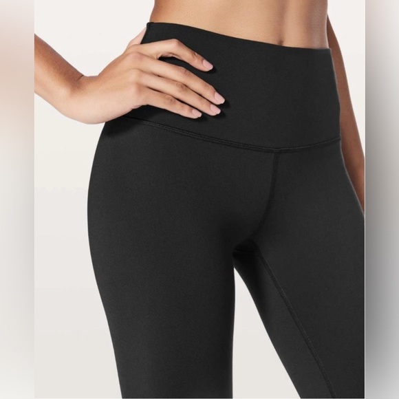 Lululemon Wunder Under Full-On Luon 30” Black Size 6 Leggings - Picture 3 of 9